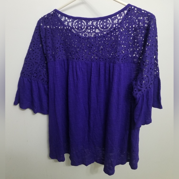Color 3/3: intrepid purple bell sleeve w lace A New Approach top - Picture 5 of 5